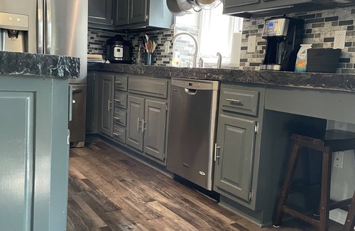 Olathe House | Wonderful home for a family retreat, corporate stay, & traveling professionals.
