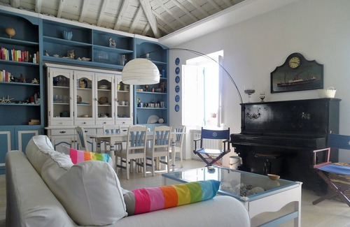 Mortola Villa | Wonderful House with private garden immersed in the park of Portofino.