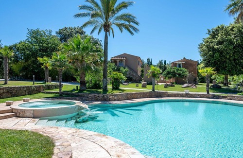 Campiglia Marittima Villa | Wonderful private villa with WIFI, private pool, hot tub, A/C, TV, patio, pets allowed and parking