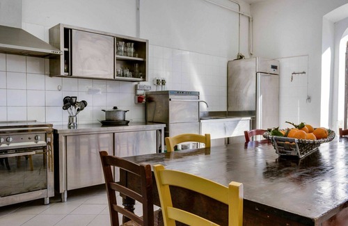 Serravalle Pistoiese Villa | Wonderful private villa for 16 people with WIFI, private pool, TV and parking