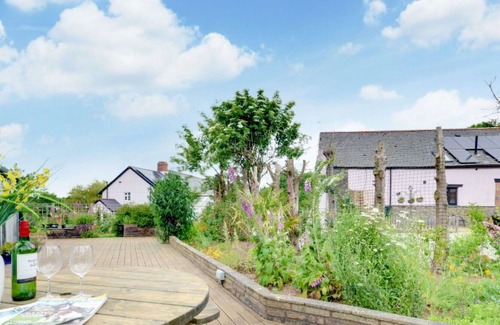 Sheepwash House | Wonderful private villa for 2 people with WIFI, TV, patio, panoramic view and parking