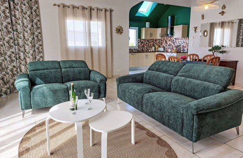 Telgruc-sur-Mer House | Wonderful private villa for 6 people with WIFI, TV, terrace, pets allowed and parking