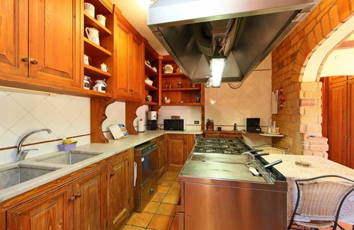 Monte Compatri Villa | Wonderful private villa with A/C, WIFI, private pool, TV, patio, pets allowed and panoramic view