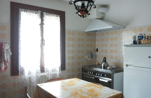 Porretta Terme House | Wonderful private villa for 4 people with WIFI, TV, pets allowed, panoramic view and parking