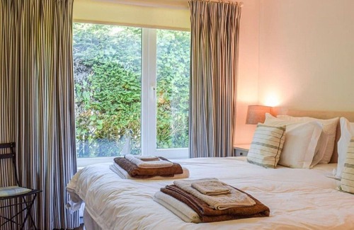 Gorran Haven House | Wonderful private villa for 6 people with WIFI, TV, patio and parking
