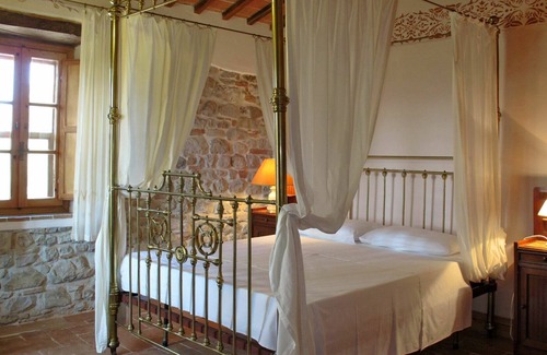 San Venanzo Villa | Wonderful private villa for 10 guests with private pool, WIFI, TV, terrace, pets allowed and par...