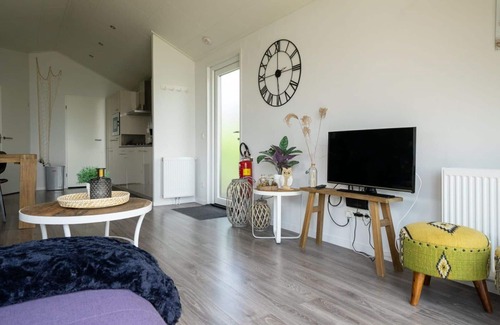 Bovenkarspel House | Wonderful private villa for 4 people with WIFI, TV, terrace and parking
