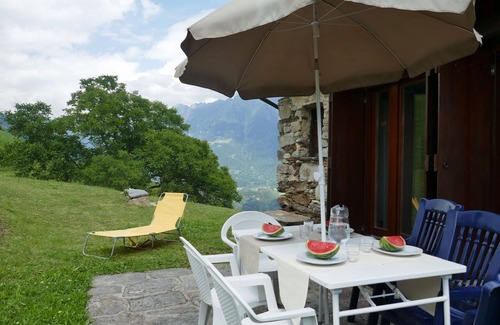 Acquarossa House | Wonderful private villa for 6 guests with WIFI, TV, patio, pets allowed and parking