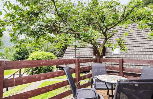 South Laggan House | Wonderful private villa for 4 people with TV, balcony, panoramic view and parking