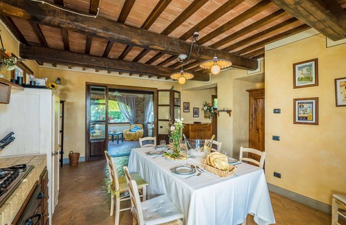 Montaione Villa | Wonderful private villa with hot tub, private pool, A/C, WIFI, TV, balcony, close to San Gimignano