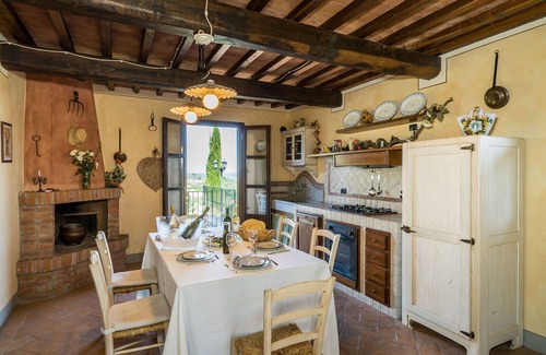 Montaione Villa | Wonderful private villa with hot tub, private pool, A/C, WIFI, TV, balcony, close to San Gimignano