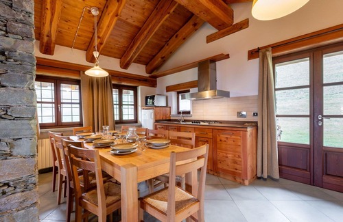 Sampeyre House | Wonderful private villa for 9 guests with TV and patio