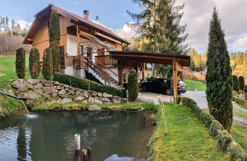 Berg bei Rohrbach House | Wonderful private villa with hot tub, WIFI, TV, terrace, pets allowed and panoramic view