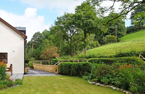 Aberhosan House | Wonderful private villa for 4 guests with WIFI, TV, patio, panoramic view and parking