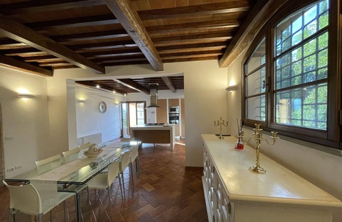 Certaldo Villa | Wonderful private villa with private pool, hot tub, A/C, WIFI, TV, patio, close to San Gimignano