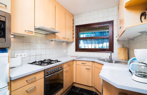 La Sabatera House | Wonderful private villa for 6 people with private pool, A/C, WIFI, TV and terrace