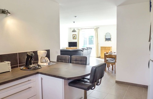 Carcans House | Wonderful private villa with WIFI, A/C, private pool, TV, terrace, pets allowed and parking