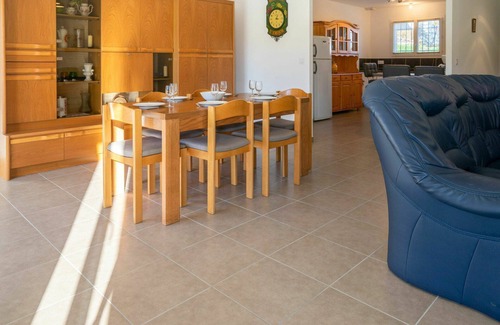 Carcans House | Wonderful private villa with WIFI, A/C, private pool, TV, terrace, pets allowed and parking