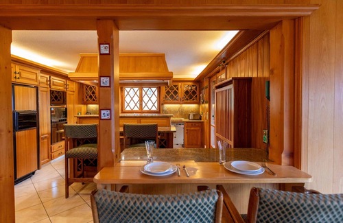 Ollon House | Wonderful private villa for 10 guests with private pool, TV, terrace and panoramic view