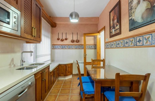 Baena House | Wonderful private villa for 6 guests with private pool, WIFI, A/C, TV, terrace and parking