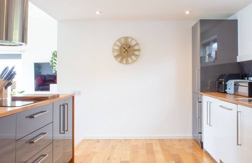 Stein House | Wonderful private villa for 6 people with WIFI, TV, terrace, pets allowed and parking