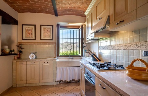 Vesime House | Wonderful private villa for 8 people with WIFI, private pool, TV, patio, pets allowed and parking