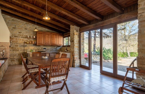 Vesime House | Wonderful private villa for 8 people with WIFI, private pool, TV, patio, pets allowed and parking