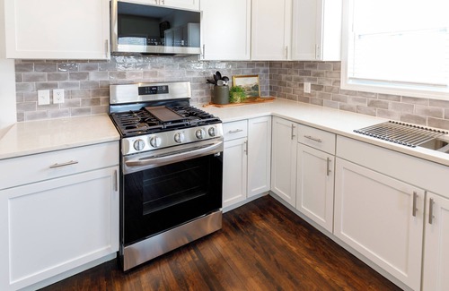 North End House | Wonderful Renovated St. Paul Bungalow.