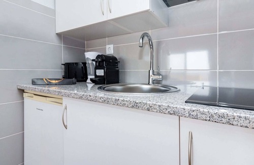 Cascais Apartment | Wonderful Studio in Cascais With Sea View