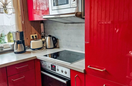 Bremke House | Wonderful villa for 4 guests with A/C, WIFI, TV, terrace and pets allowed
