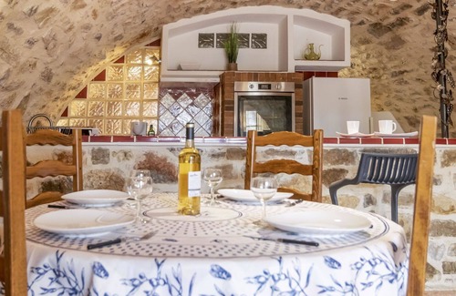 Le Thoronet Villa | Wonderful villa for 4 people with WIFI, TV, terrace and parking