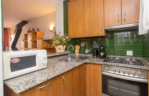 Segur de Calafell House | Wonderful villa for 5 guests with WIFI, TV, terrace and parking