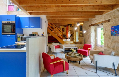 Plovan House | Wonderful villa for 6 people with WIFI, TV, terrace and parking