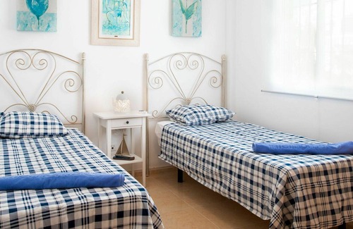 Torrox Costa House | Wonderful villa for 6 guests with A/C, pool, WIFI, TV, terrace and parking