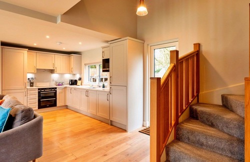 Dorsington House | Wonderful villa for 8 people with WIFI, TV, pets allowed and parking