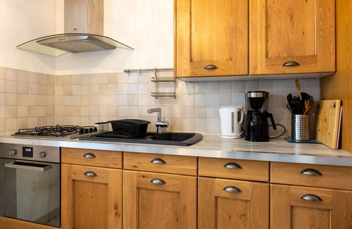 Saint-Coulomb House | Wonderful villa for 4 guests with WIFI, TV, terrace and parking