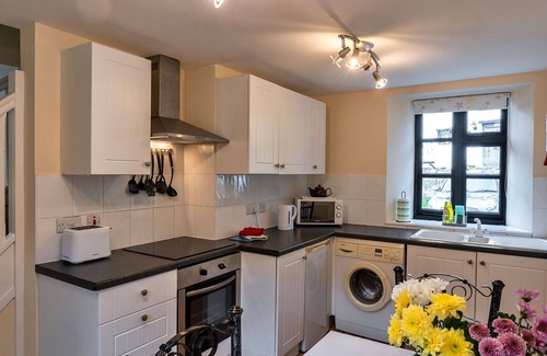 Heligan House | Wonderful villa for 6 people with WIFI, terrace, pets allowed and parking