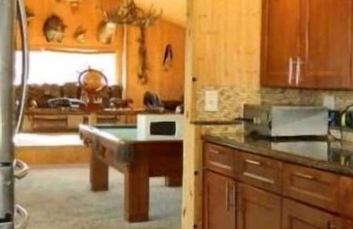 Mosinee House | Wonderful Waterfront home