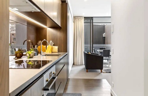 Auckland Central Business District House | Wonderful Wynyard Quarter studio by Zodiak Stays
