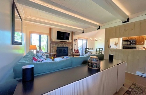 Bromley Mountain House | Wonderfully appointed Ridges Bromley Townhouse