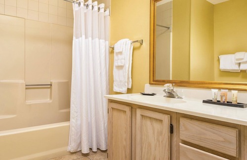 Pagosa Springs Resort | Wonderfully relaxing Pagosa Springs Resort - 1BR/1BA Deluxe