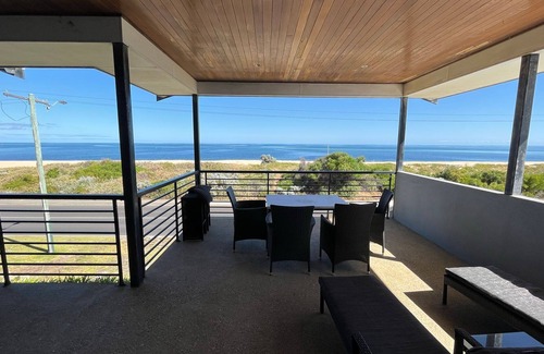 Wonnerup House | Wonnerup Beach Views