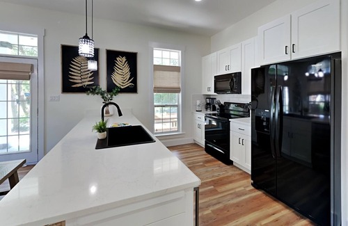 Seagrove Beach Condo | Wood Beach Retreat