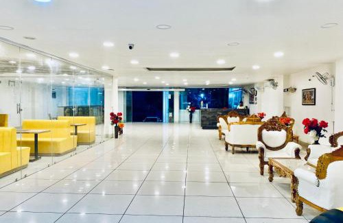 Vrindavan Hotel | wood crista lodge