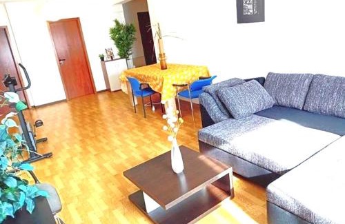 Kelkheim Apartment | Wood Is Good! Kelkheim Central 24 7 Check In