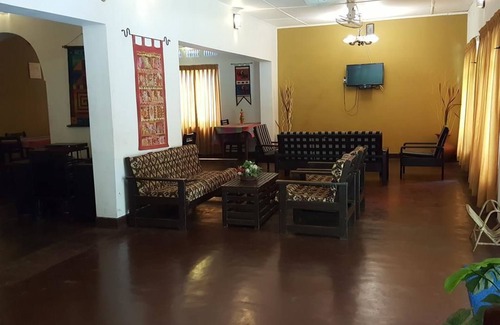 Nissankamallapura Hotel | Wood Side Tour Inn