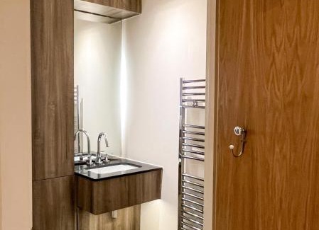 Camberwell Apartment | Wood studio flat
