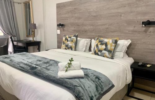 Milnerton Bed & Breakfast | Woodbridge Lodge
