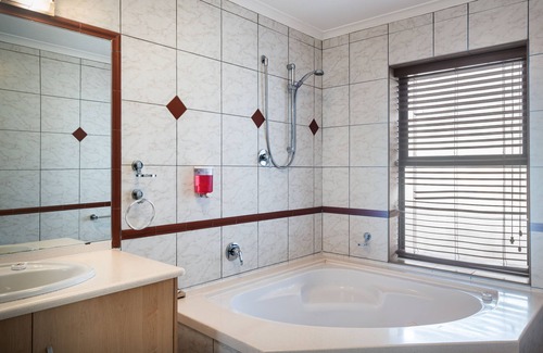 Milnerton House | Woodbridge Lodge