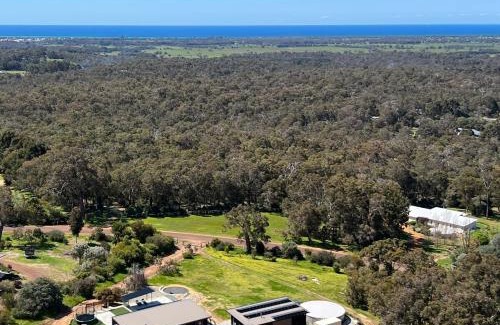 Yallingup Siding House | Woodbridge Vista - Heated Pool in Yallingup